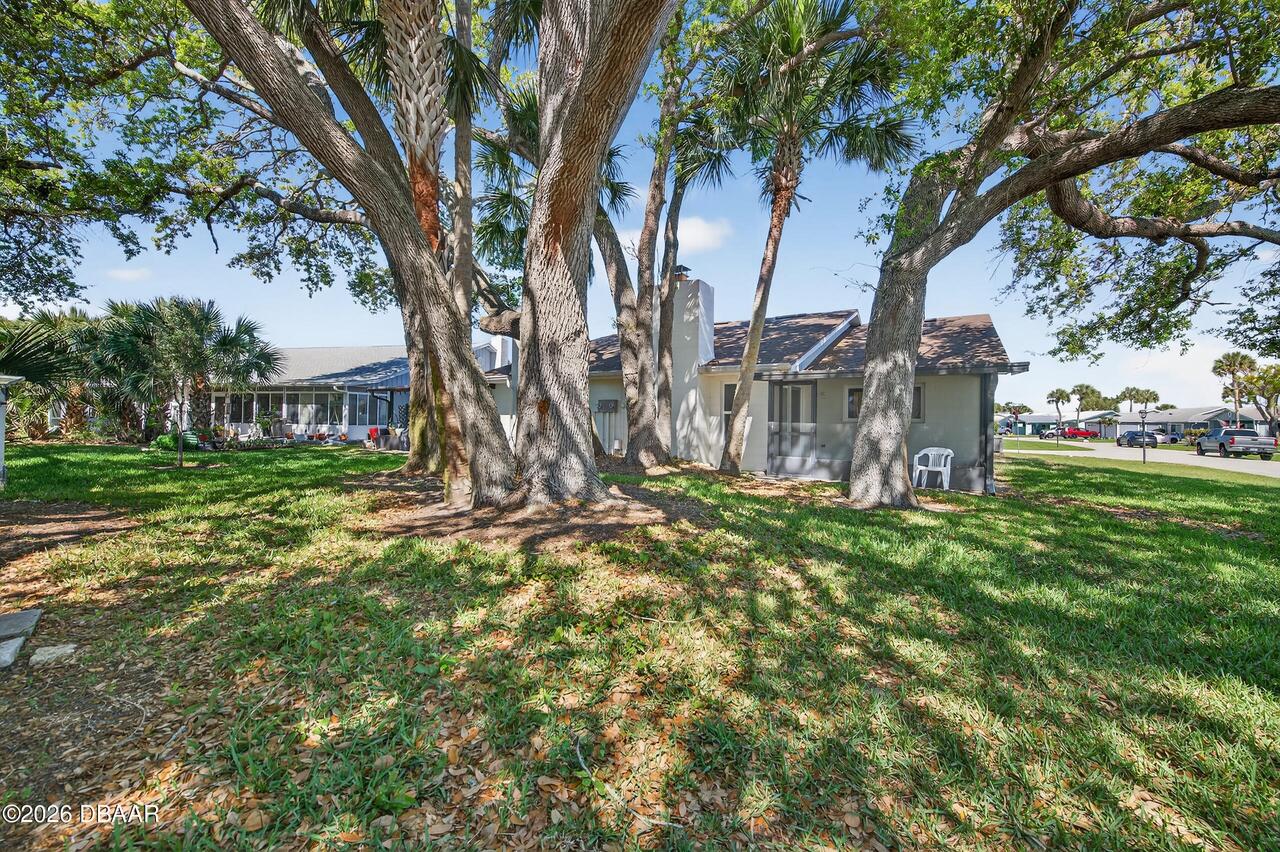 Listing Photo 12