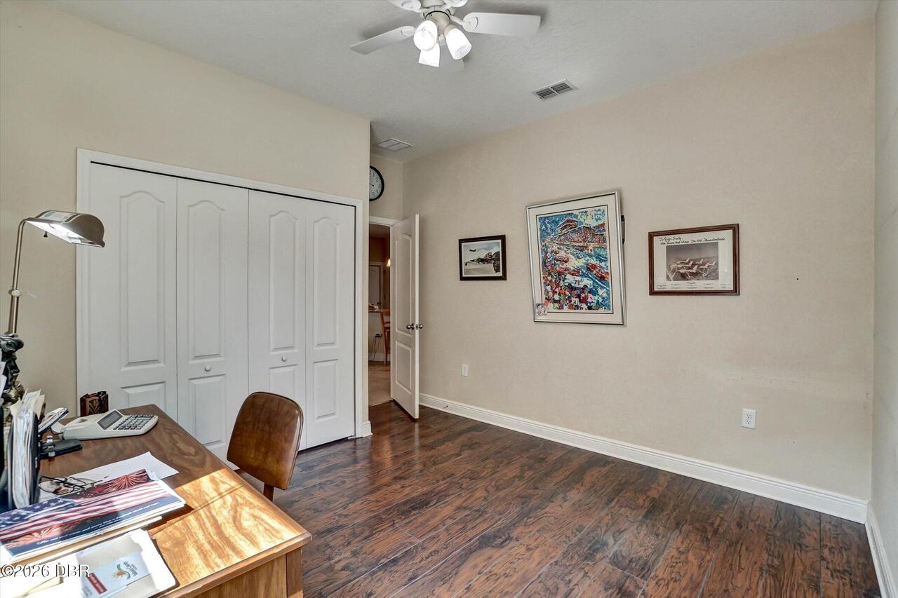 Listing Photo 19