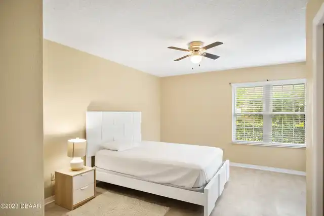 Listing Photo 16