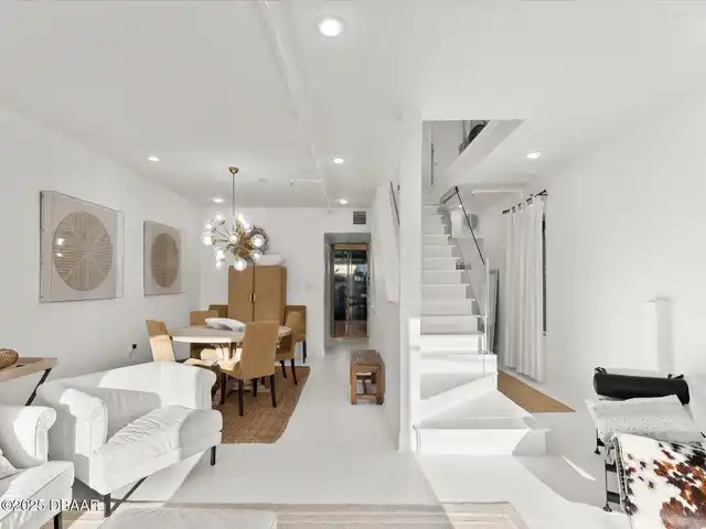 Listing Photo 22