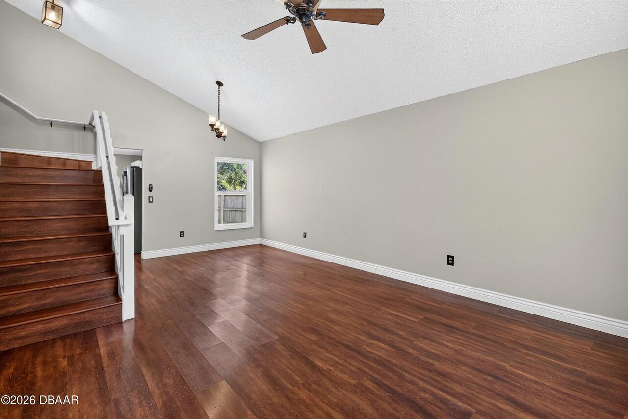 Listing Photo 13