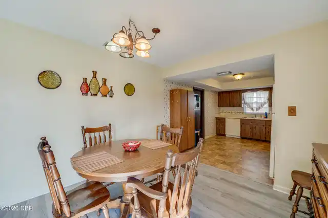 Listing Photo 13