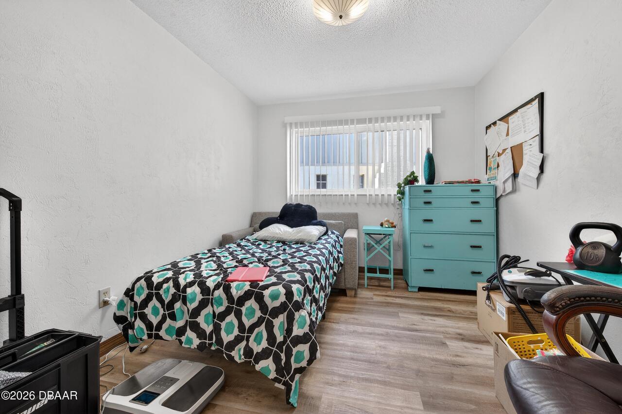 Listing Photo 20