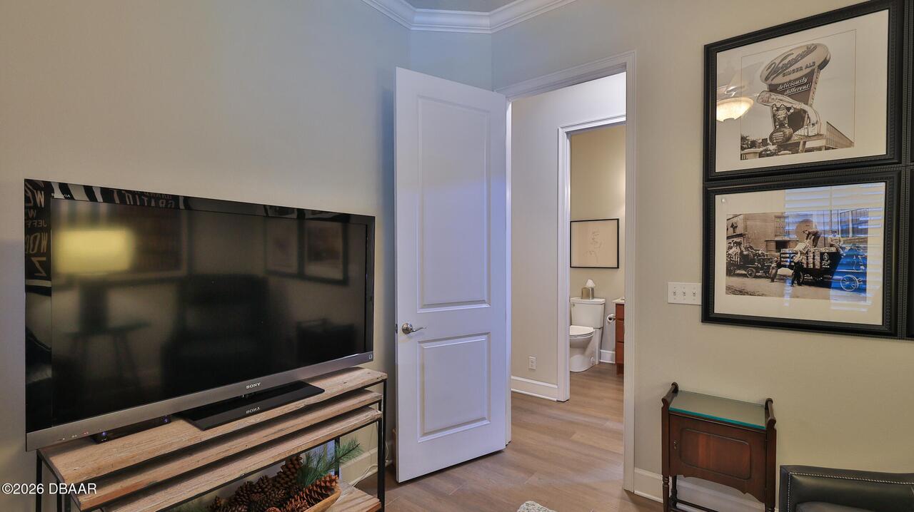 Listing Photo 22