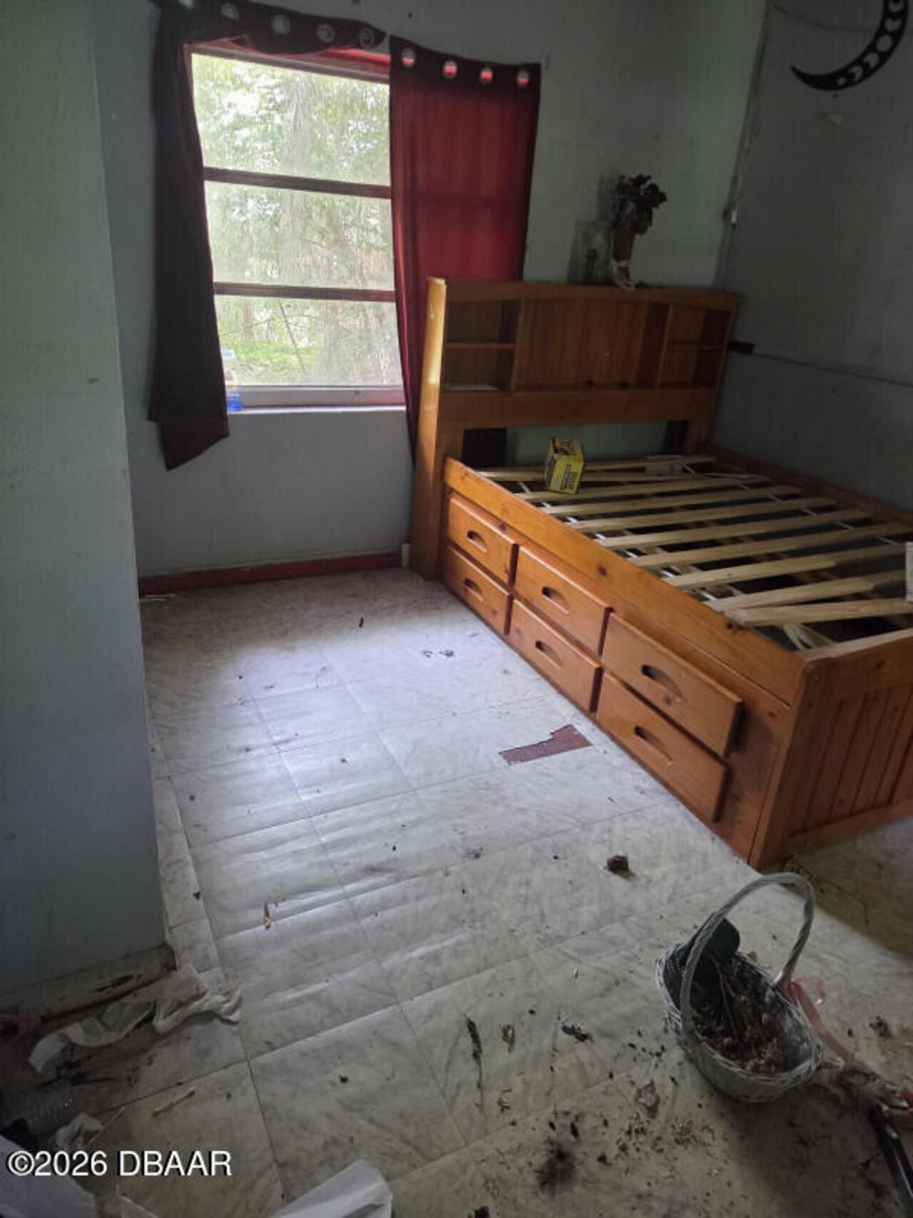 Listing Photo 11