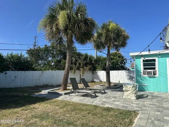 Listing Photo 7