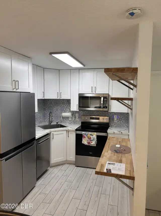 Listing Photo 15