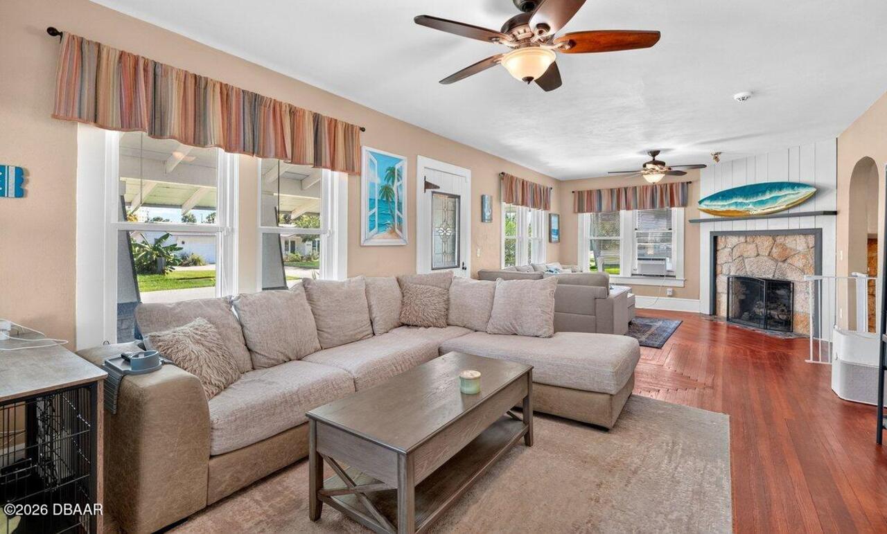 Listing Photo 8