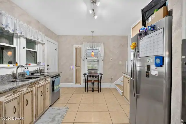 Listing Photo 15