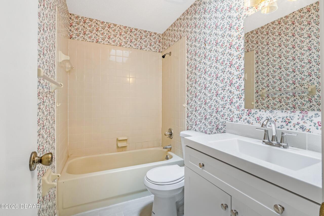 Listing Photo 16