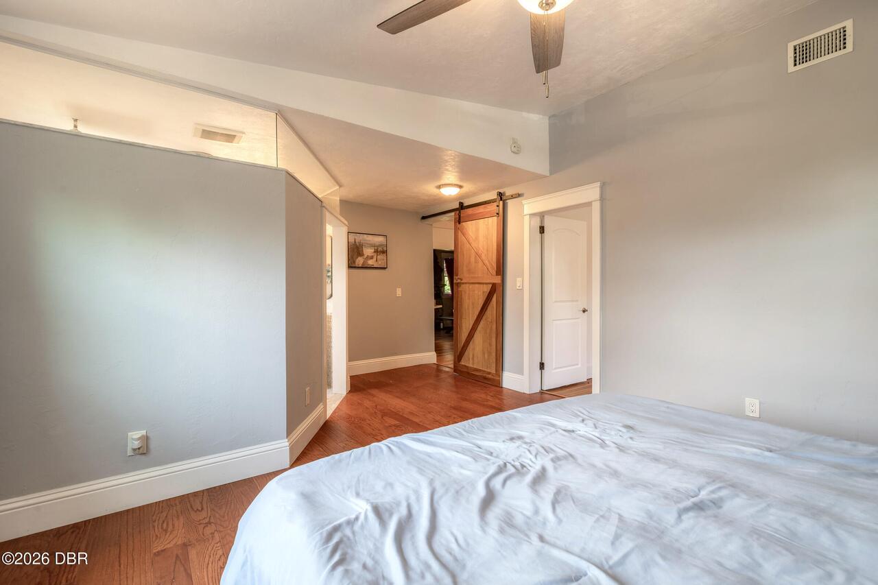 Listing Photo 28