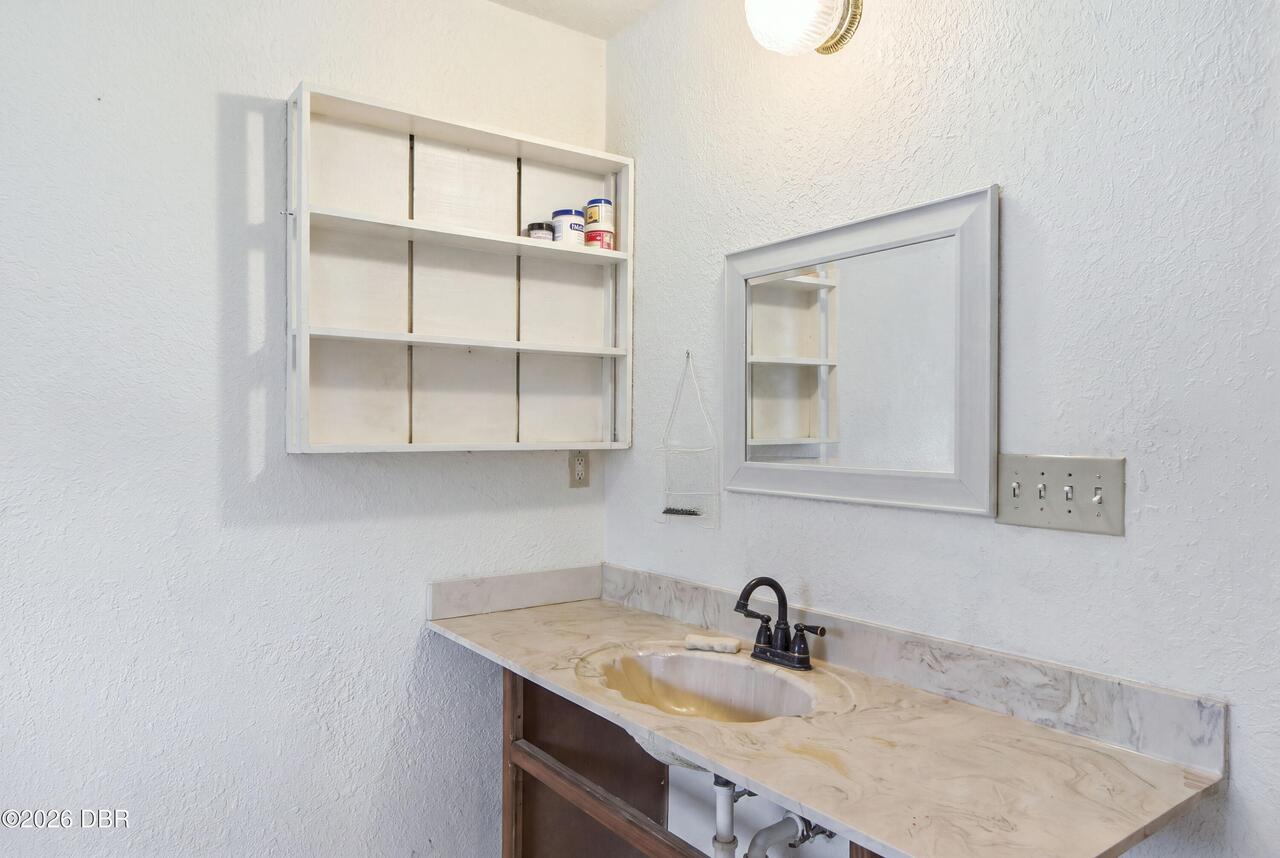 Listing Photo 24