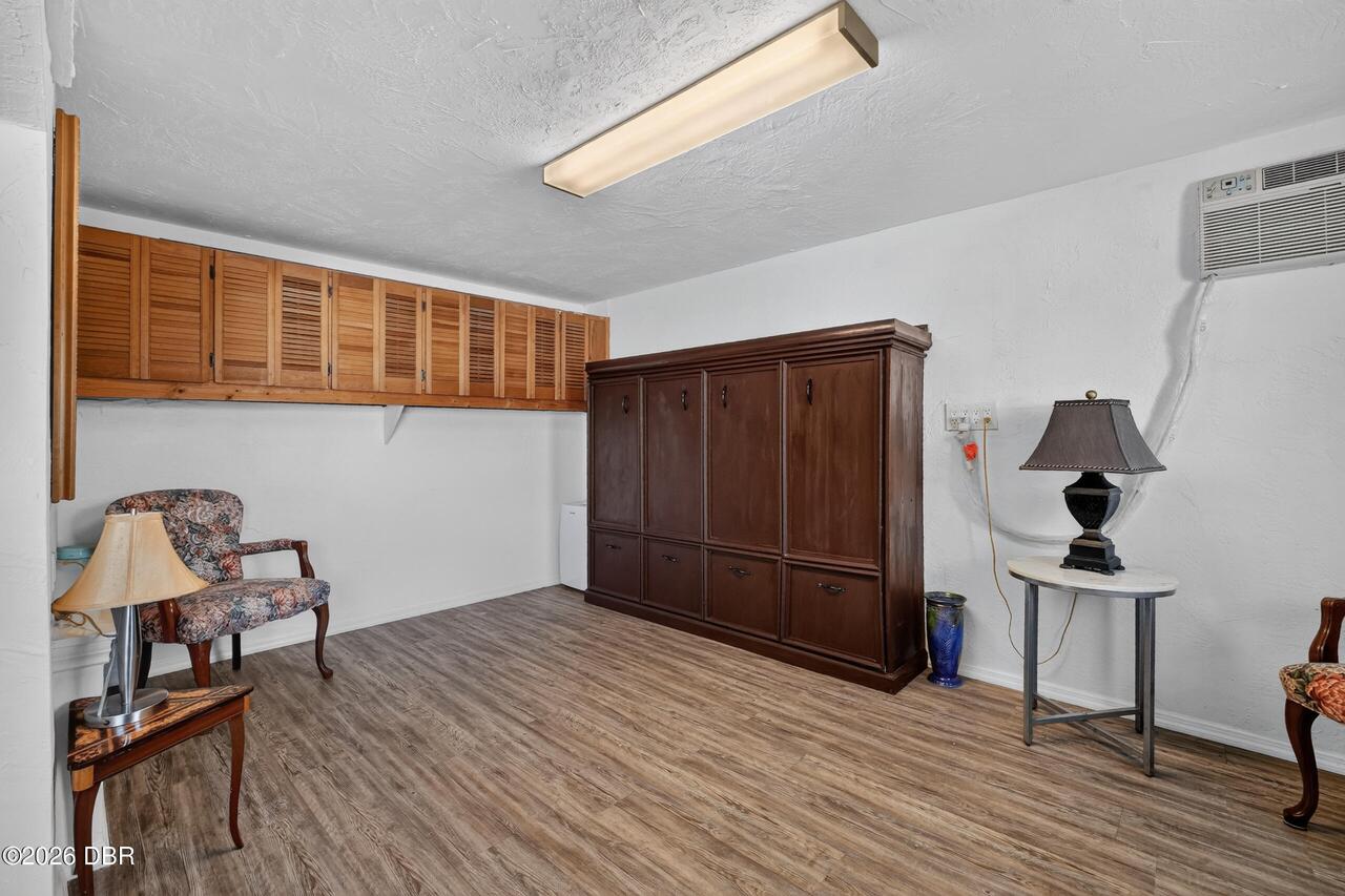 Listing Photo 75