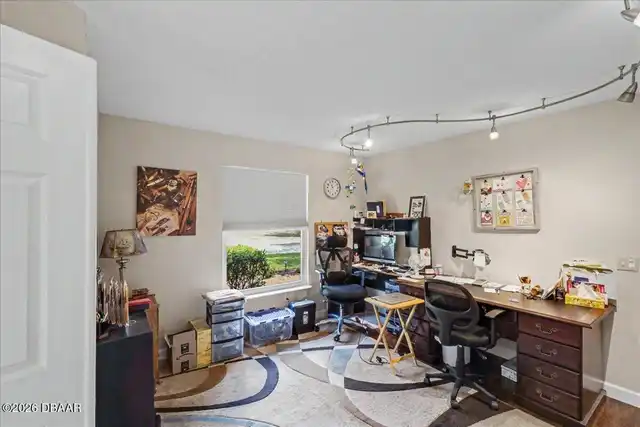 Listing Photo 29