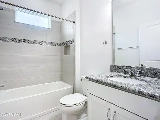 Listing Photo 28