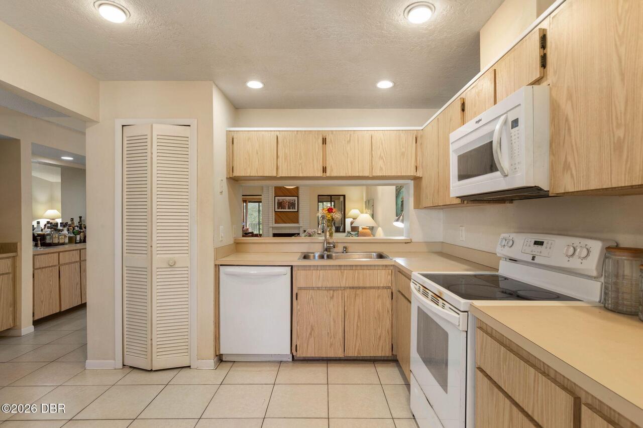 Listing Photo 18