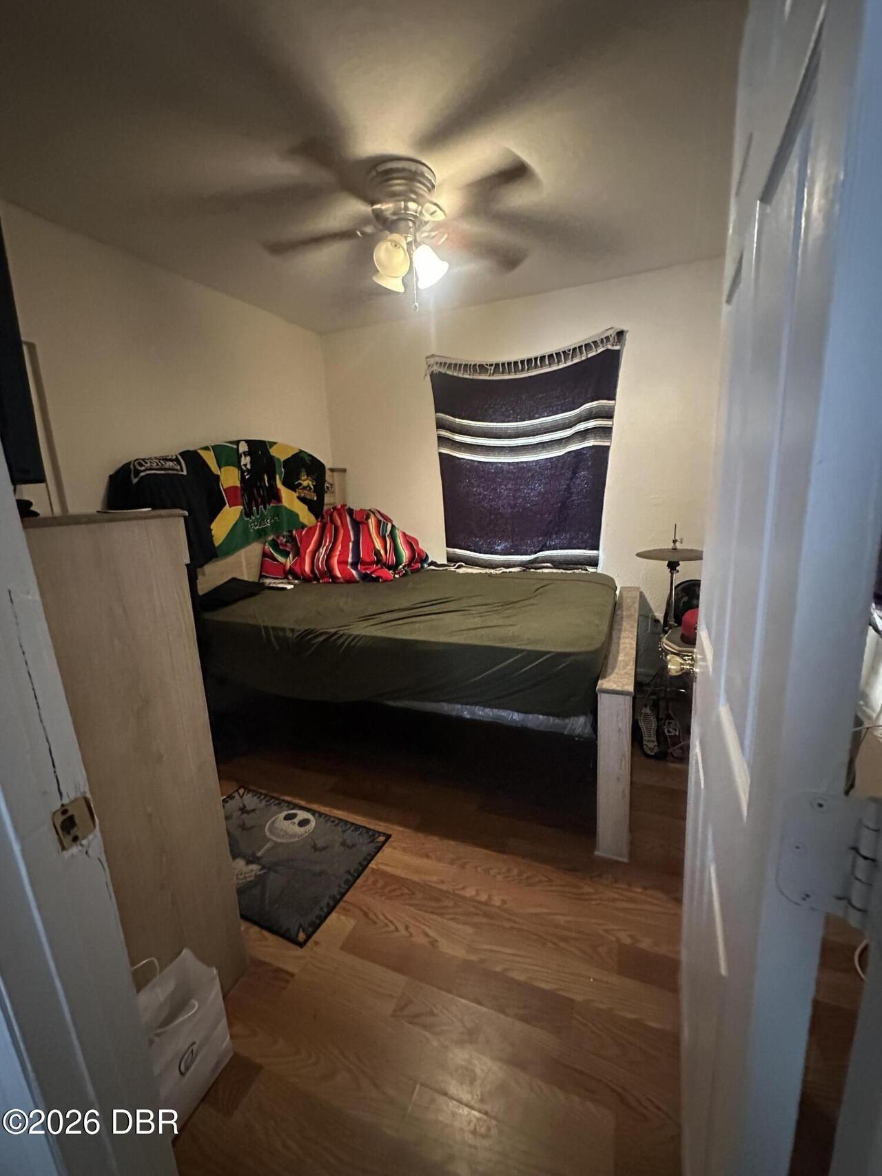 Listing Photo 9