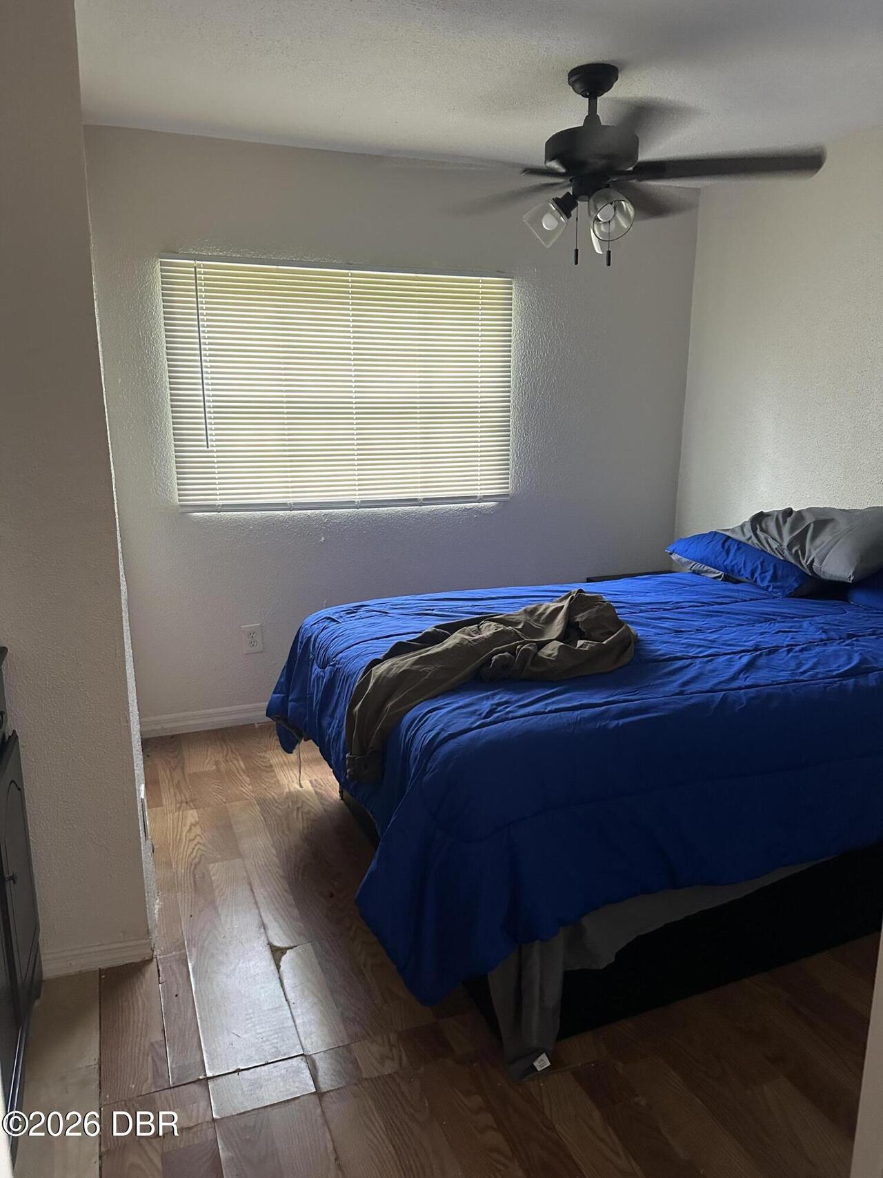 Listing Photo 12