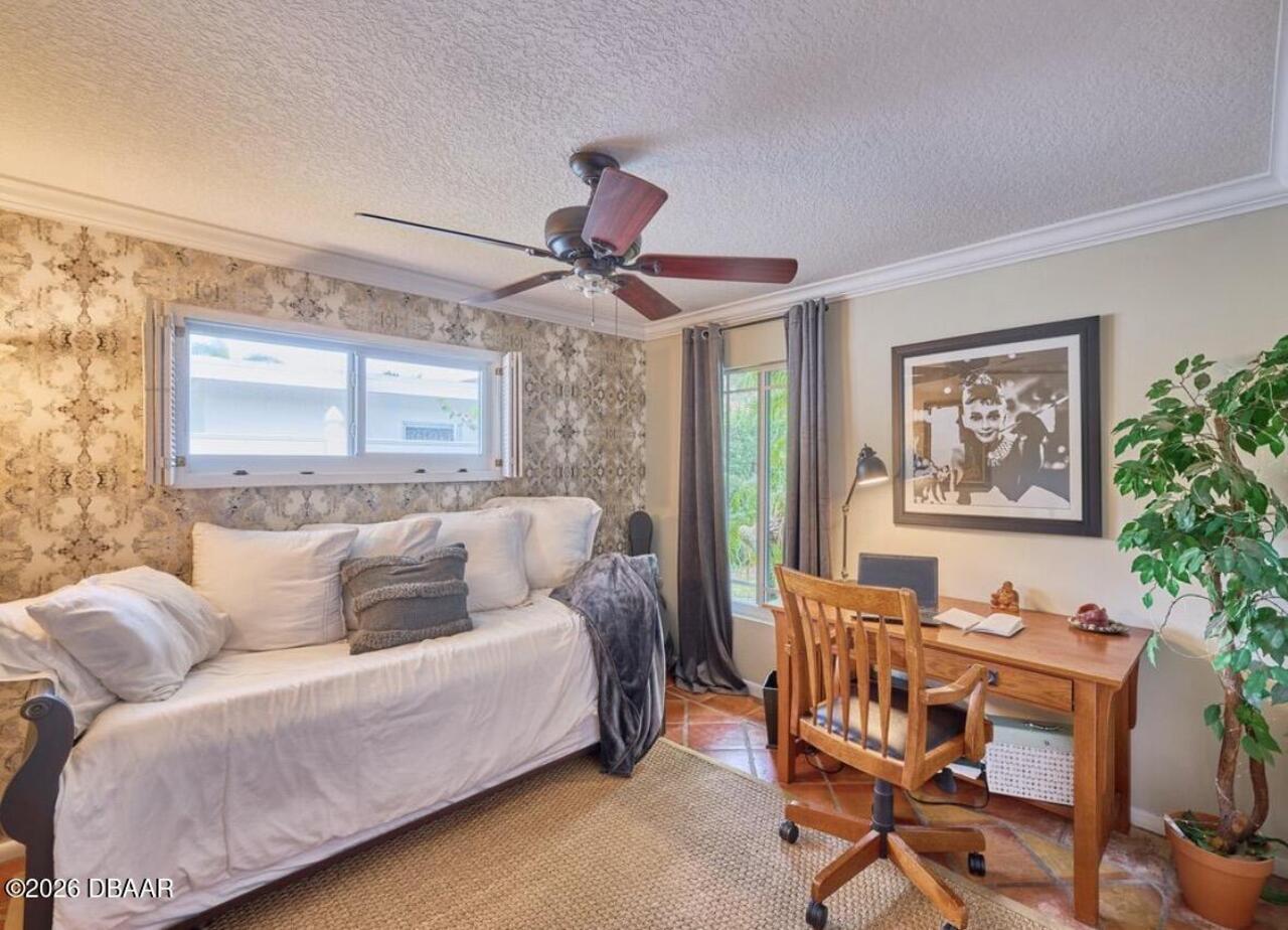 Listing Photo 22