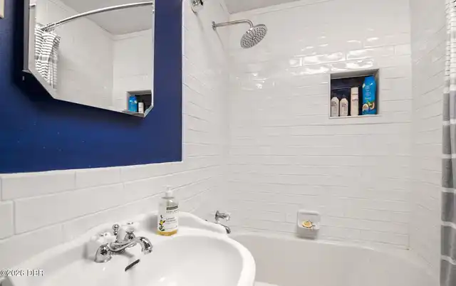 Listing Photo 19