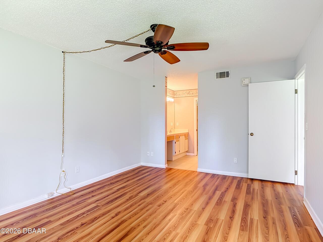Listing Photo 33