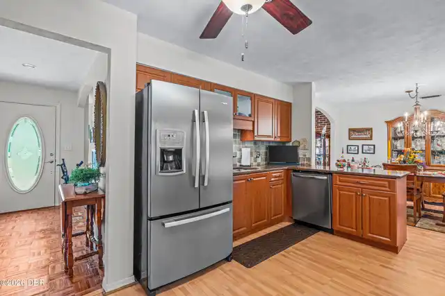 Listing Photo 15