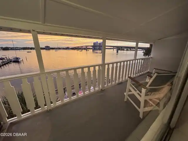 Listing Photo 11