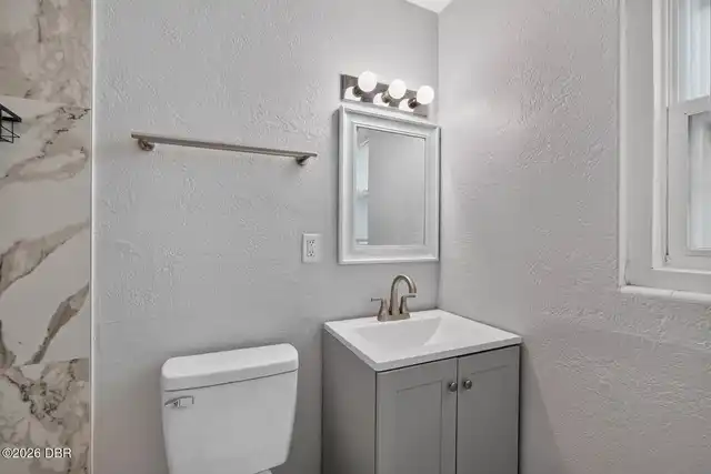 Listing Photo 15