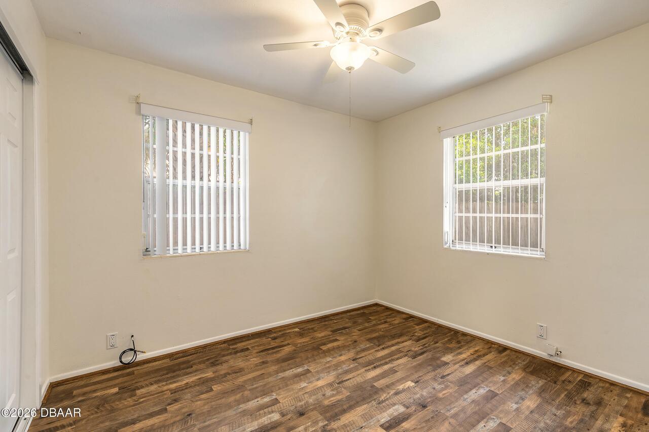 Listing Photo 16