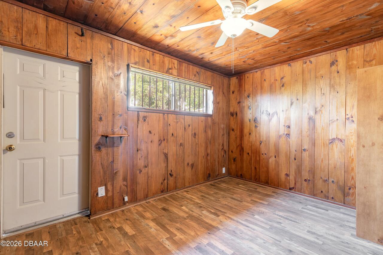 Listing Photo 18