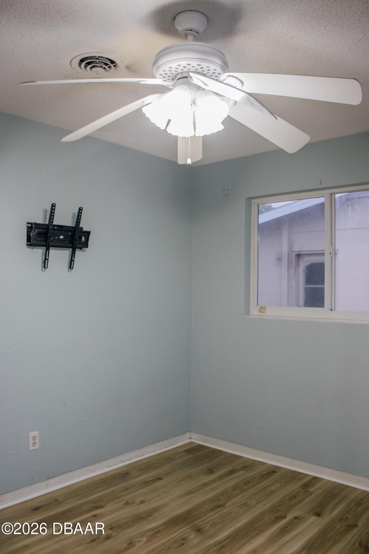 Listing Photo 29