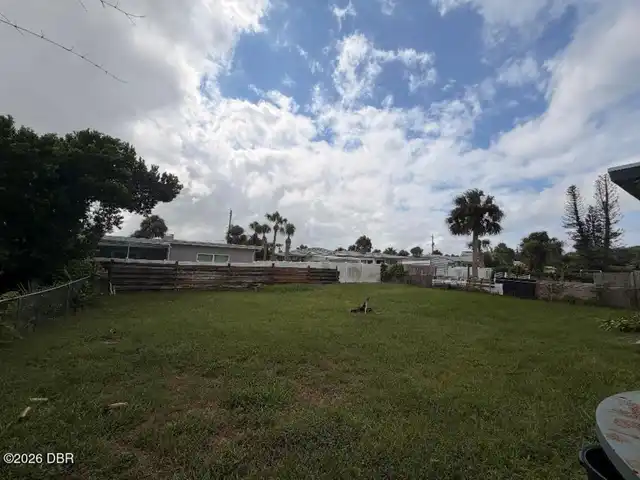 Listing Photo 18