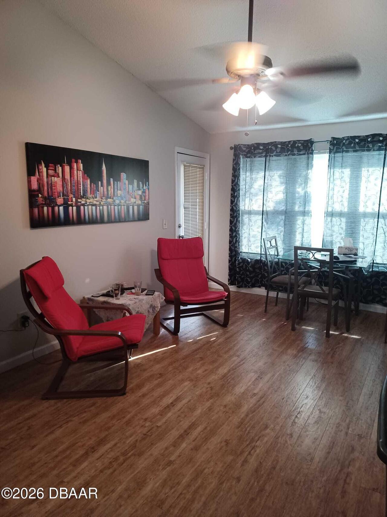 Listing Photo 16