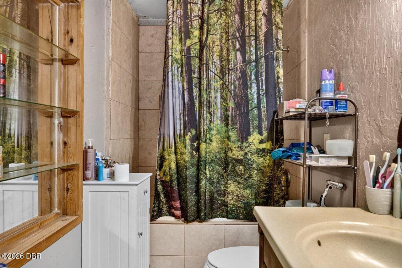 Listing Photo 19