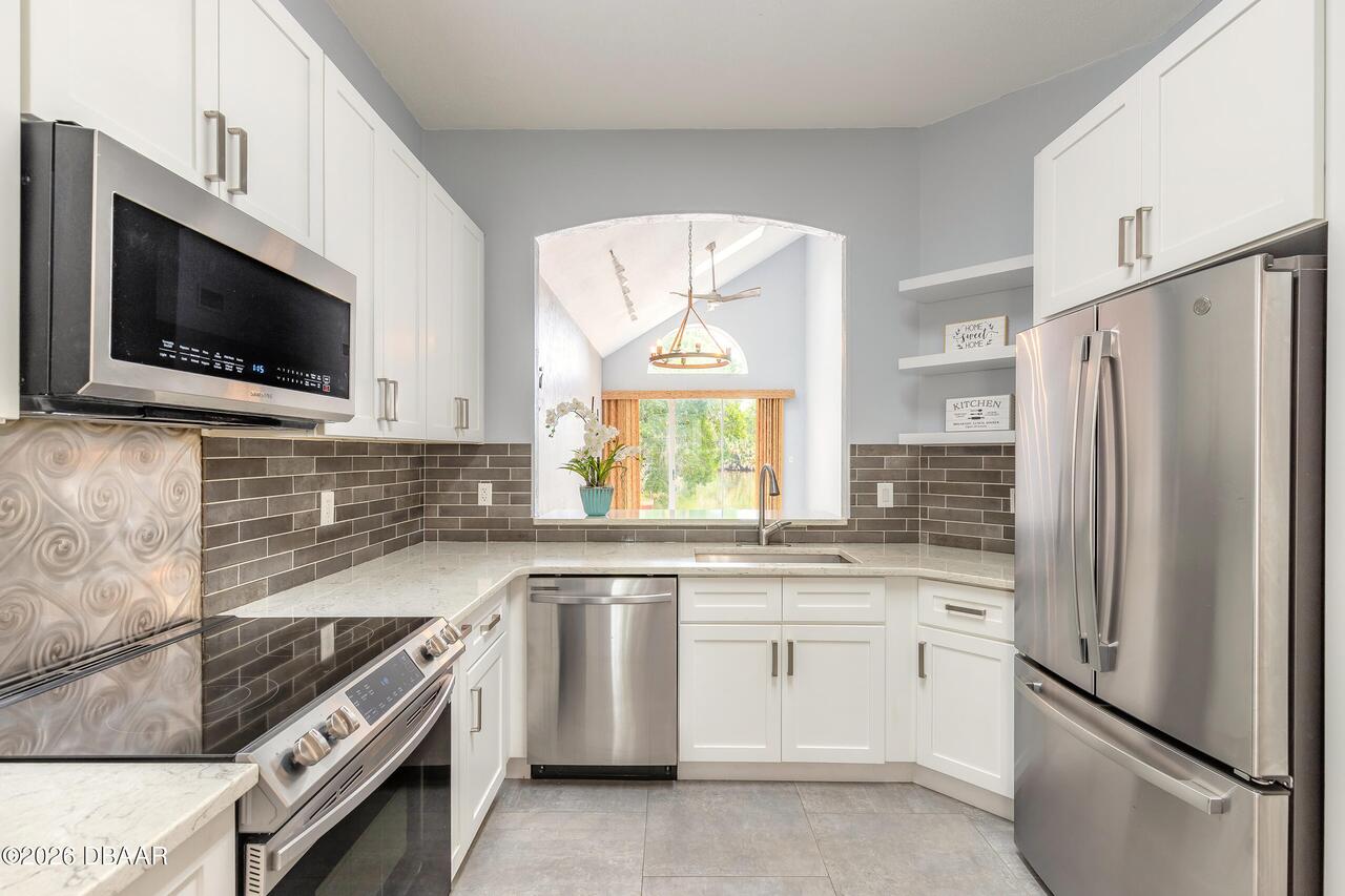 Listing Photo 6