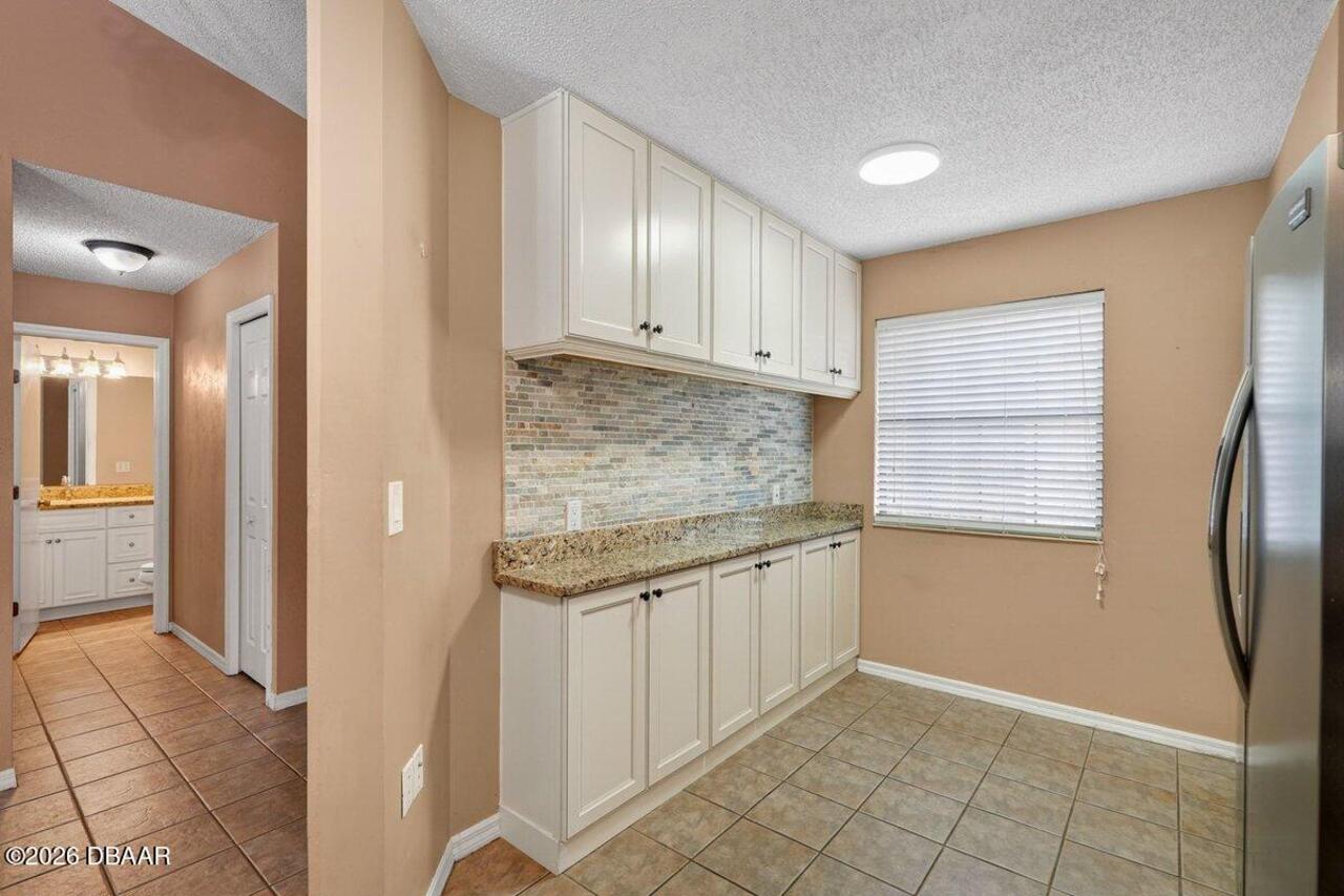 Listing Photo 14