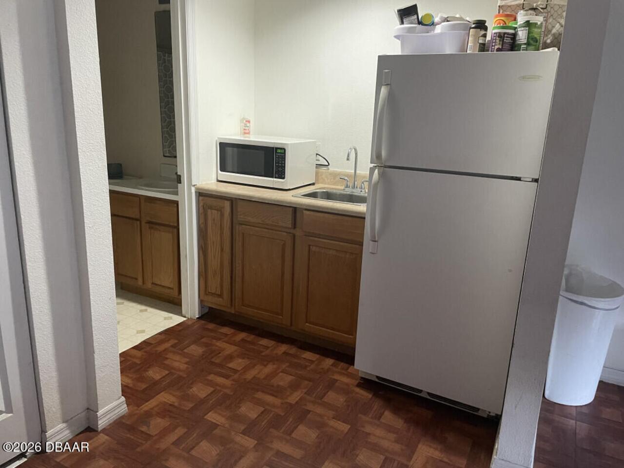 Listing Photo 10