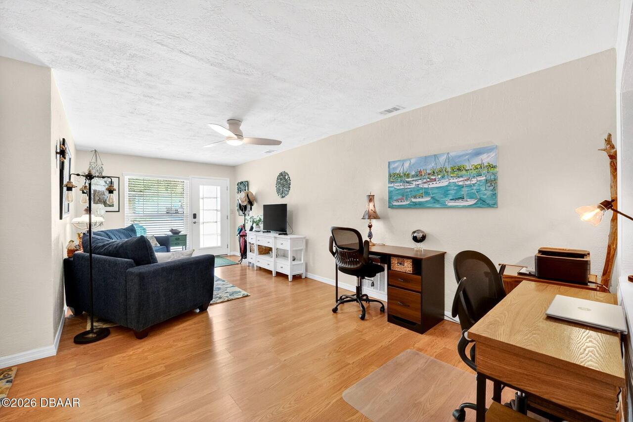 Listing Photo 13