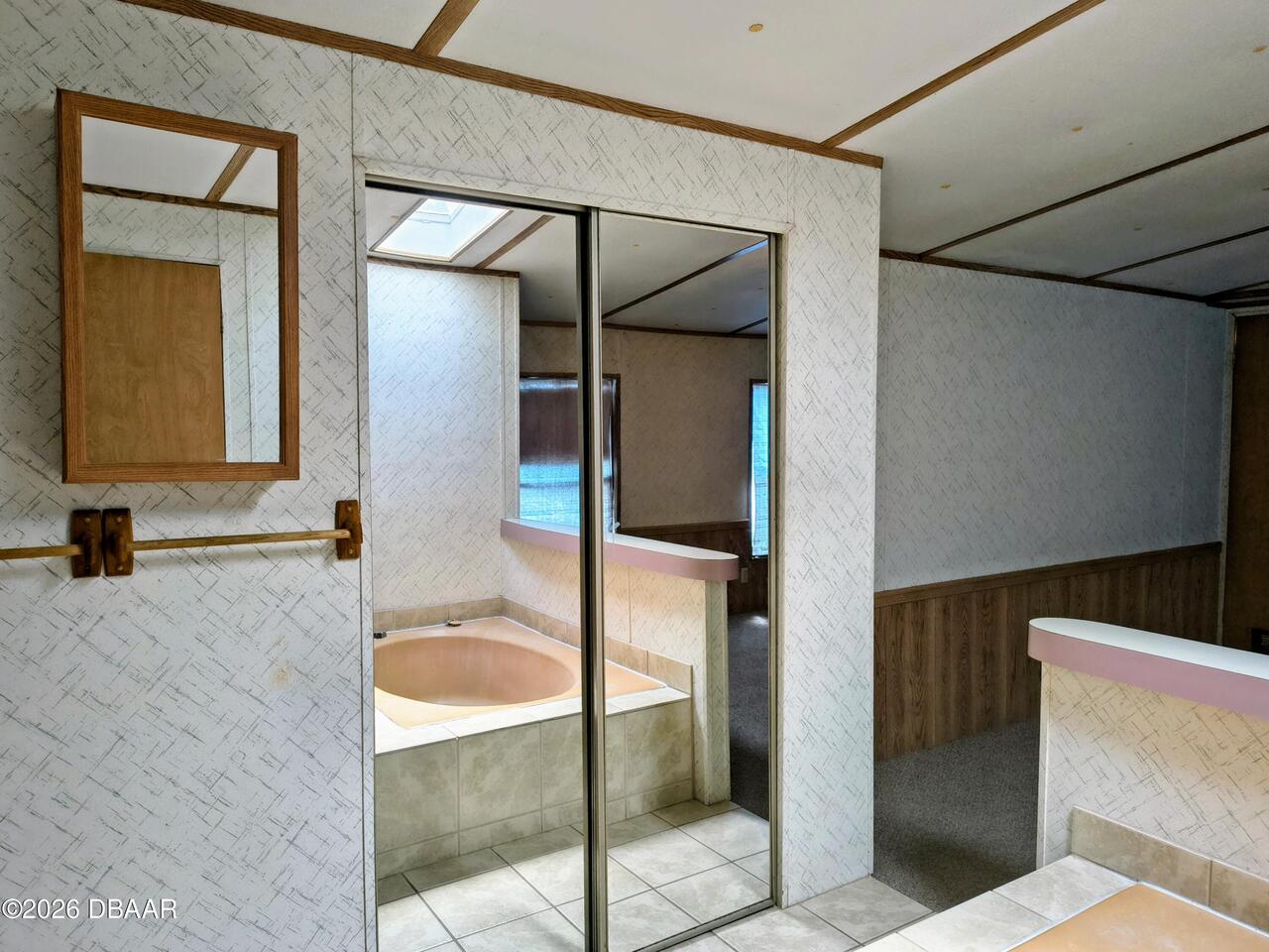 Listing Photo 14