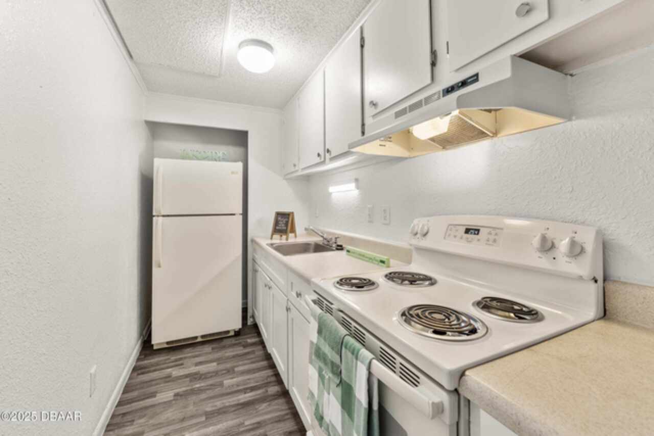 Listing Photo 7