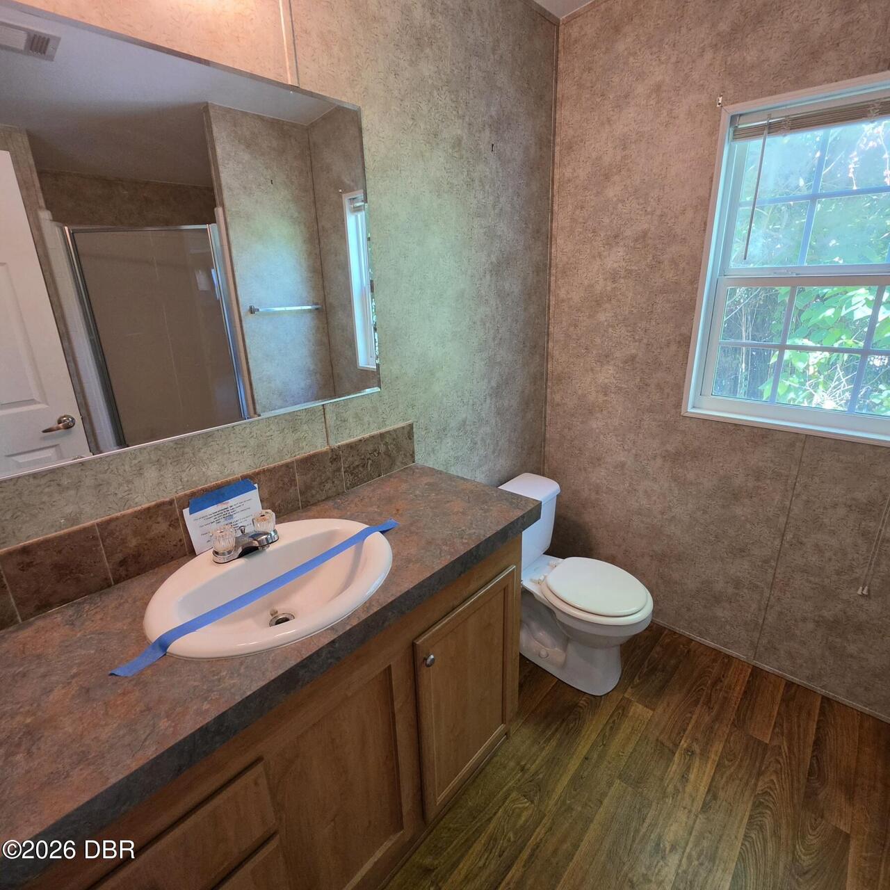 Listing Photo 8