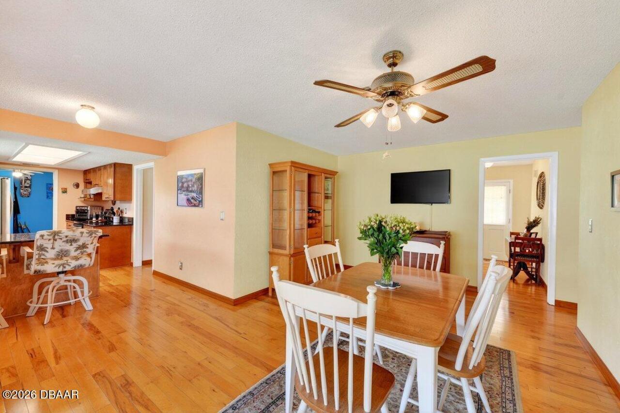 Listing Photo 16