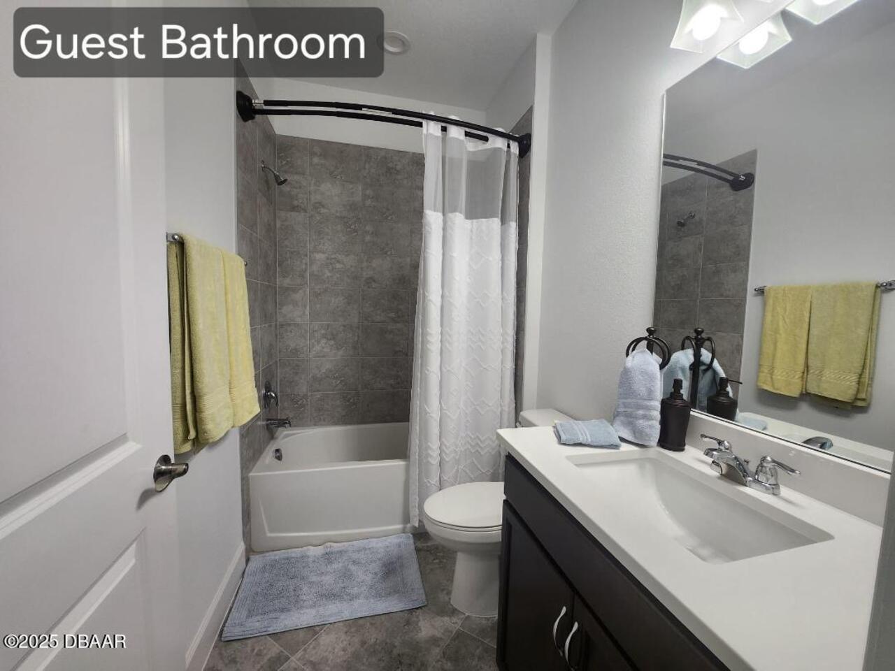 Listing Photo 12