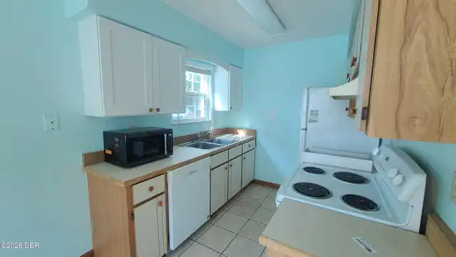 Listing Photo 6