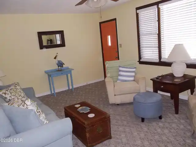 Listing Photo 8