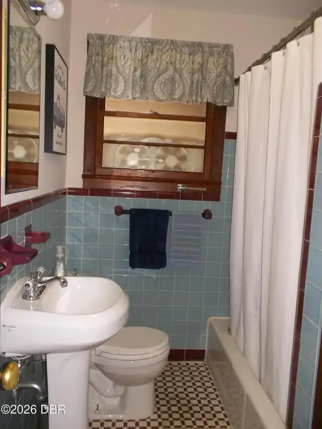 Listing Photo 14