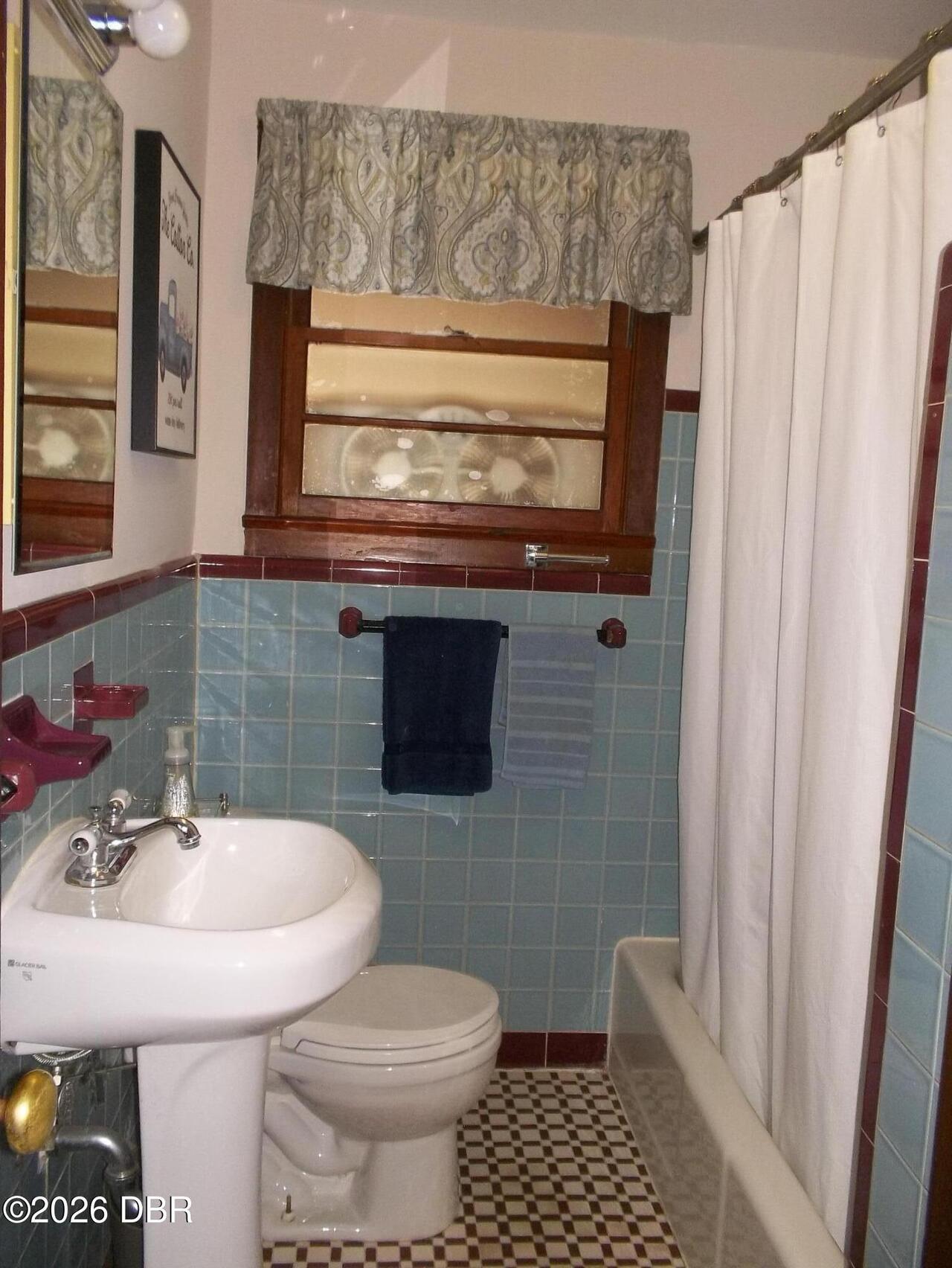 Listing Photo 14