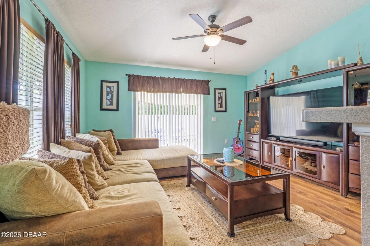 Listing Photo 17