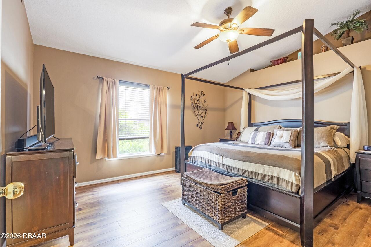 Listing Photo 19