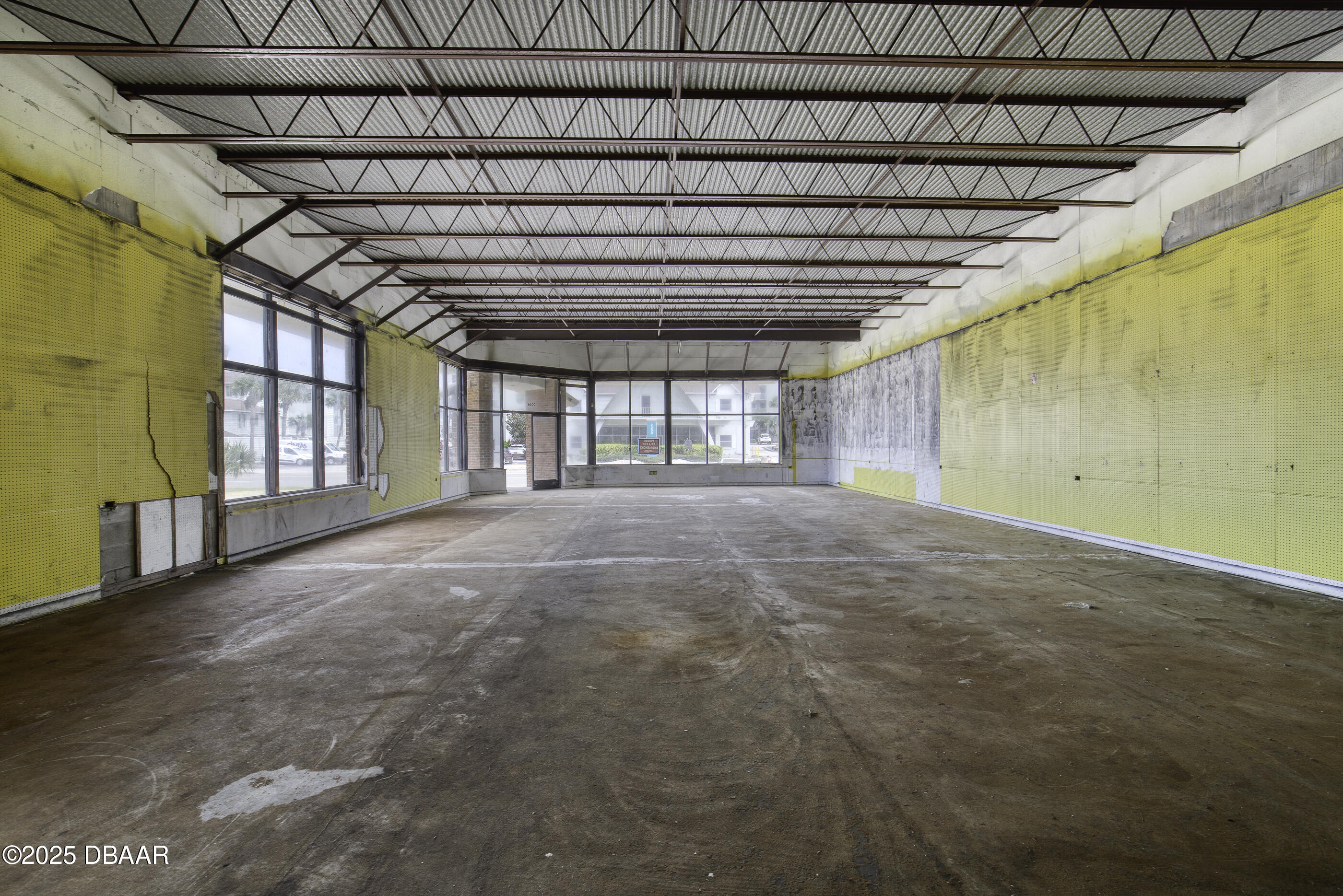 Listing Photo 14